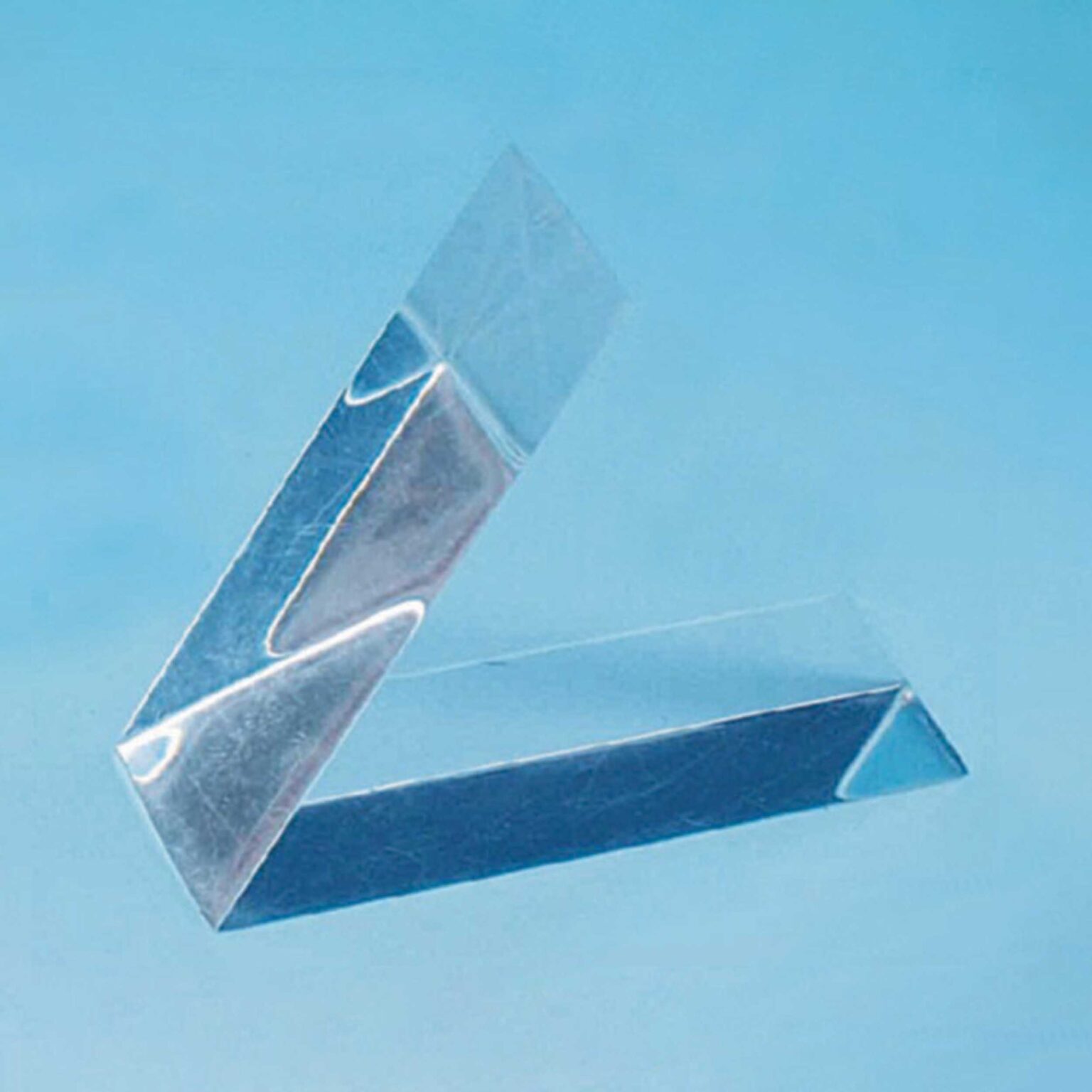 Equilateral Acrylic Prisms – High-Quality Optics Tool | Supertek